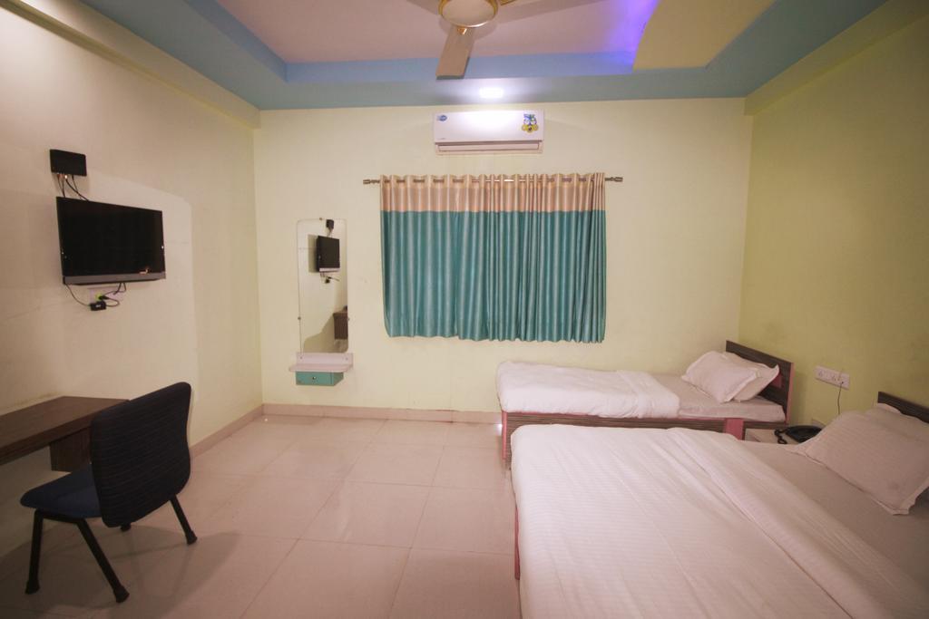 Hotel Somnath Sagar Екстериор снимка