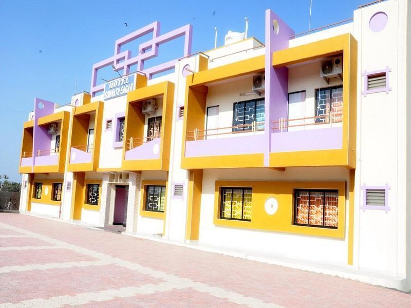 Hotel Somnath Sagar Екстериор снимка