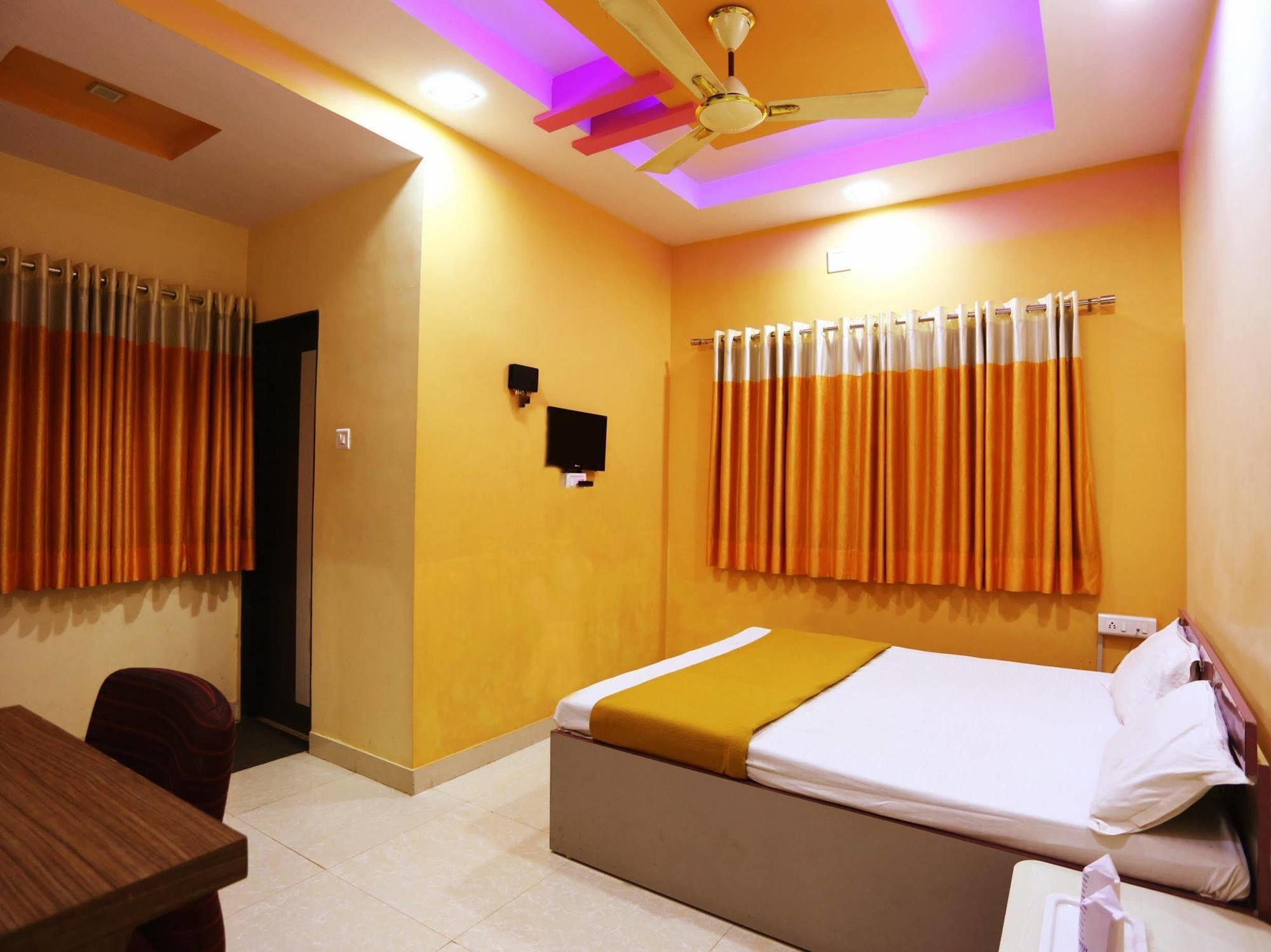 Hotel Somnath Sagar Екстериор снимка