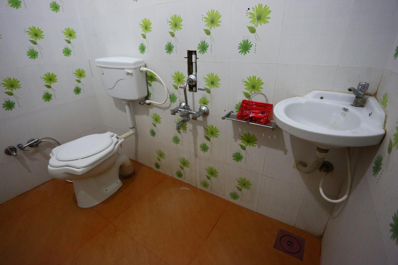 Hotel Somnath Sagar Екстериор снимка
