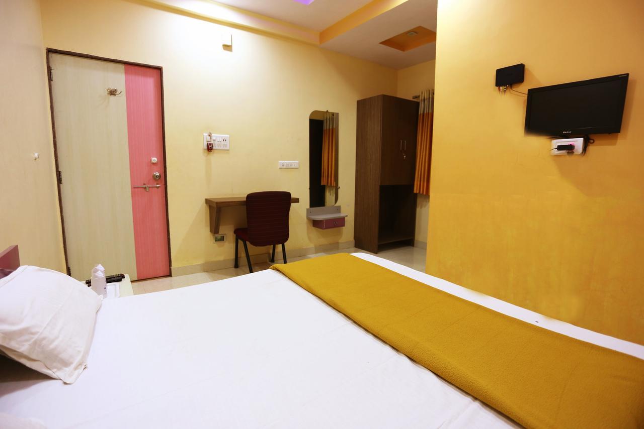 Hotel Somnath Sagar Екстериор снимка